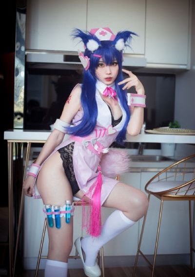 亚洲女厕偷拍xxxxⅩ_剧情片免费全集观看